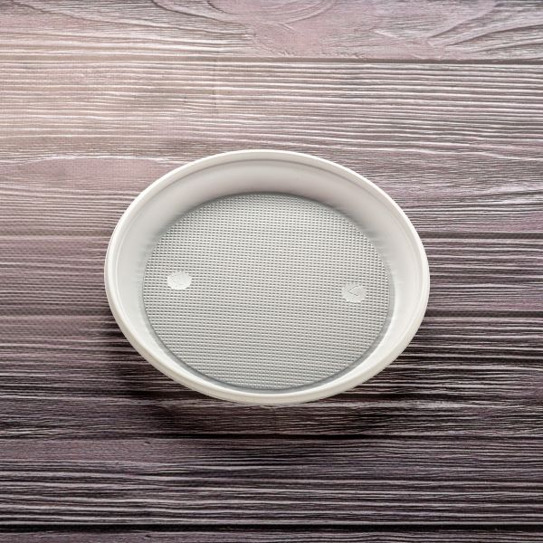 Тарілка пластикова d-16,5 см БІЛА 100 шт