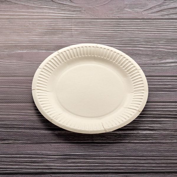 Тарілка паперова ламінована d-17 см БІЛА 50 шт