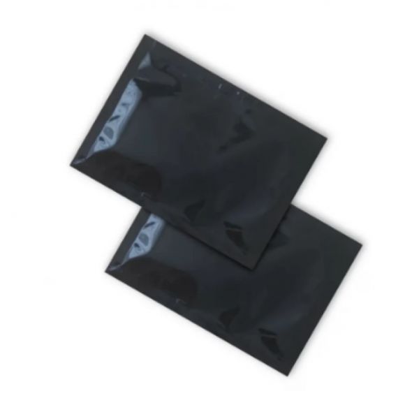 Серветка волога в індивідуальній упаковці 13*13 см ЧОРНА