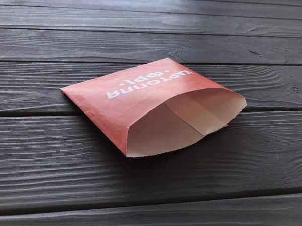 Упаковка для картоплі фрі СЕРЕДНЯ червона 105х100х50 мм 50г/м2 (100-150г) 100 шт